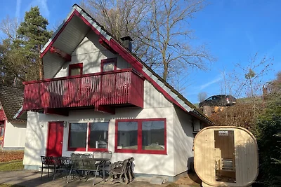 Natur pur mit Seeblick - Ferienhaus