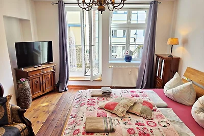 App. 1 mit Balkon - Café 28 &