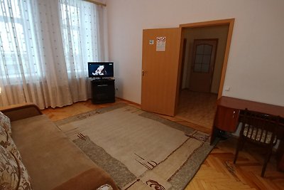 One bedroom. 3 Baseina str.
