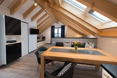 Premium-Wohnung Dach-Loft bei Fam.