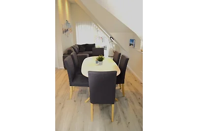 Meister, Ramona und Nils: "Haus