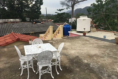 Casa Los Complacientes - Carlos y