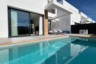 7LakesVilla with Heated Pool