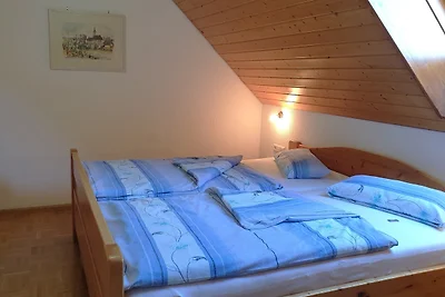 Fewo im DG mit 2 DZ 2 DU/WC, 4