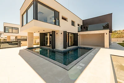 Villa Weiss 2