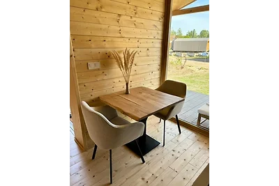 301-Tiny Hideaway