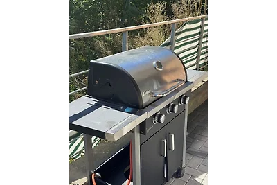 Modernes Wohnen mit Terrasse Und