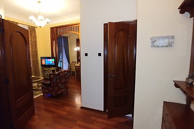 One bedroom. 3 Lyuteranska str.