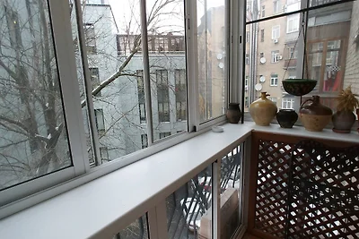 One bedroom. 4 B.Grinchenko str.