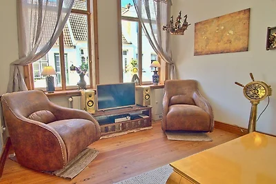 Friedrichstadtnixe im Herzen der