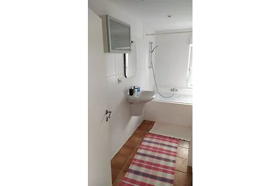 Haus im Garten in der Nähe von