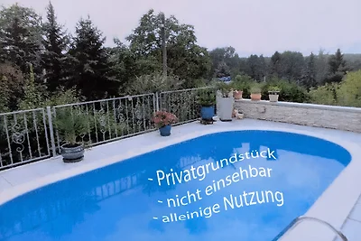 Idyllisches Ferienhaus mit Pool