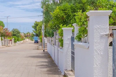 Villa La Mezza Luna am Strand