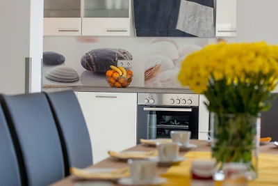 Wohnen auf Zeit: Garten-Wohnung -