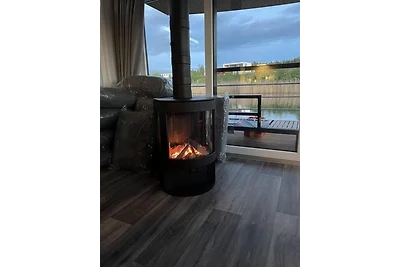 Casa su barca Vacanza single Görlitz