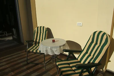 Fewo Strelitzia, im Grünen, am