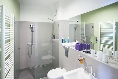 Grosses Design Apartment