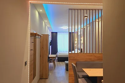 Elegance Lux Living 214