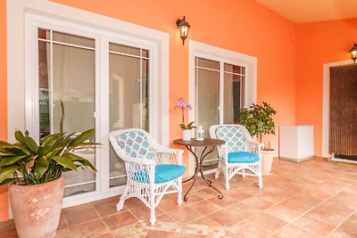 Vakantiehuis Ontspannende vakantie Peroj