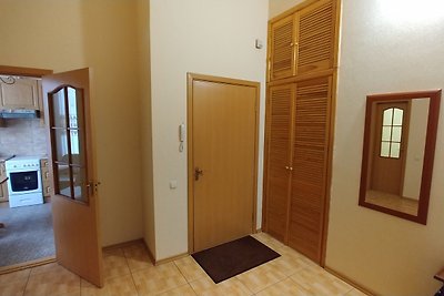 One bedroom. 3 Baseina str.