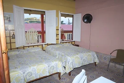 Casa Colonial Gustavo y Yalina