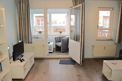 Fam. Wenzler App."Nautic"(Nr. 10)