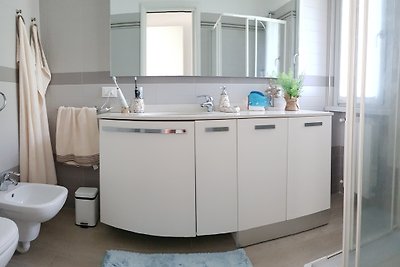 Apartamento Olivi / Pool & Seeblick