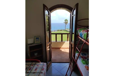 Villetta Sant'Irene direkt am Meer