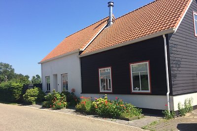 Deichhaus in Zeeuws-Vlaanderen