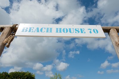 Beach House 70 Zeeland