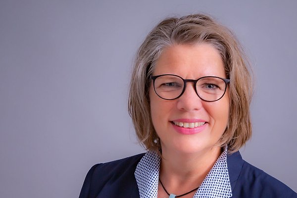 Frau S. Rüssel Frau S. Rüssel
