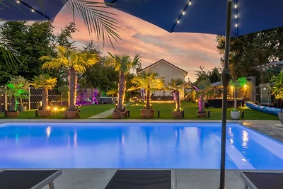 Villa Tropicana Luna