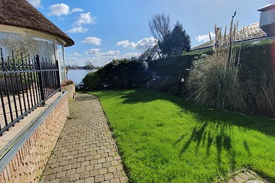 "RIET" 159 DIREKT AAN HET WATER