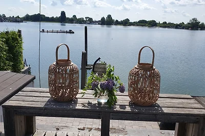 „RIET“ 159, direkt am Wasser!