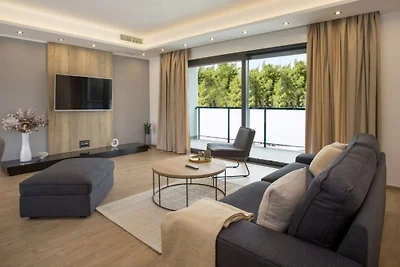 Luxhouse TeSa 2