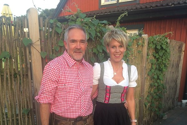 Frau A. Linkis Frau A. Linkis