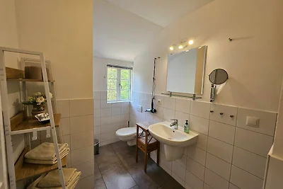 Hotel Bolter Mühle - Fewo Sonnenblumenzimmer