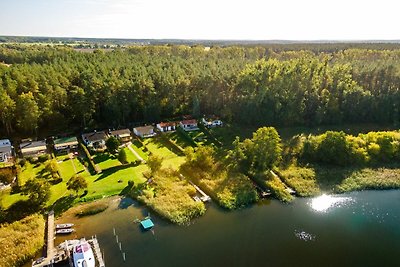 Ferienhaus Haus am See mit Wassergrundstück