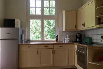 Landhaus-Villa am Fluss
