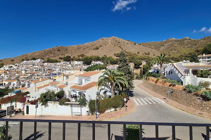 Ferienhaus - Lage mitten in der Natur. Das besondere Ferienresort San Juan de Capistrano, direkt am Naturpark...