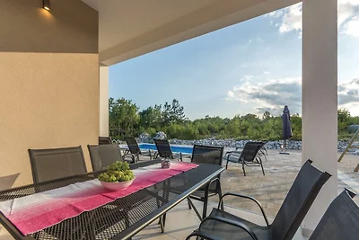 SG Moderne Villa m/ Pool
