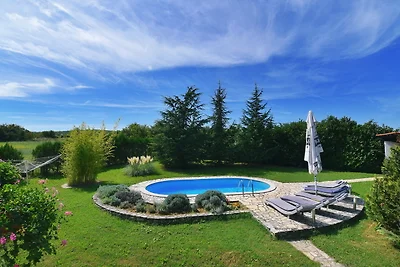 Villa MI
