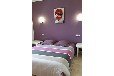 VILLA LUXUEUSE