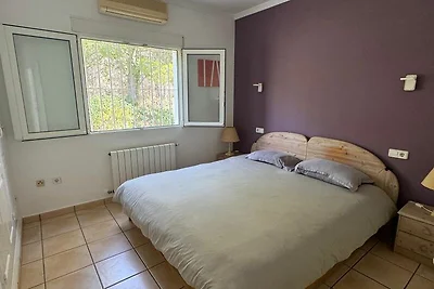 VILLA LUXUEUSE