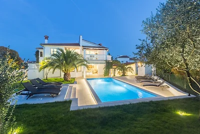 Villa Ajda