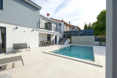 Nuova villa Meri con piscina