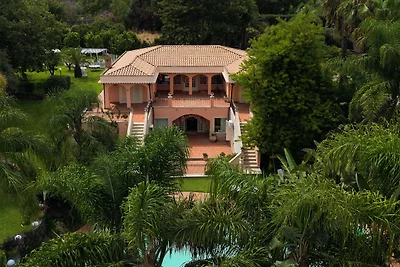 Villa Redina