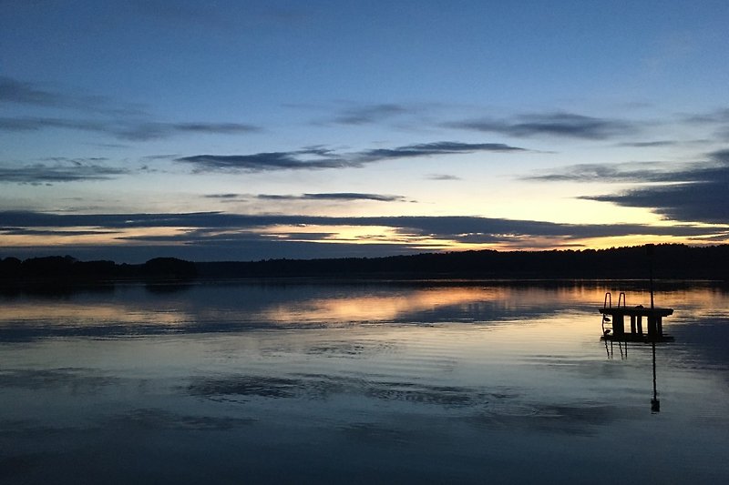 Sonnenuntergang auf dem Vilzsee