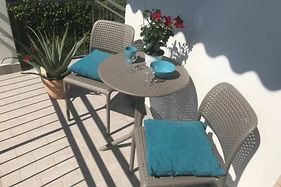 BLUE APARTMENT - vicino al Lago