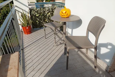 BLUE APARTMENT - vicino al Lago
